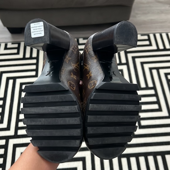 Authentic Louis Vuitton Monogram Boots - Picture 2 of 5
